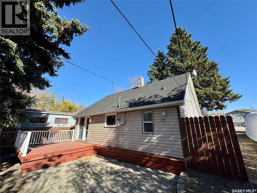 365 Keats STREET — photo 21 of 28