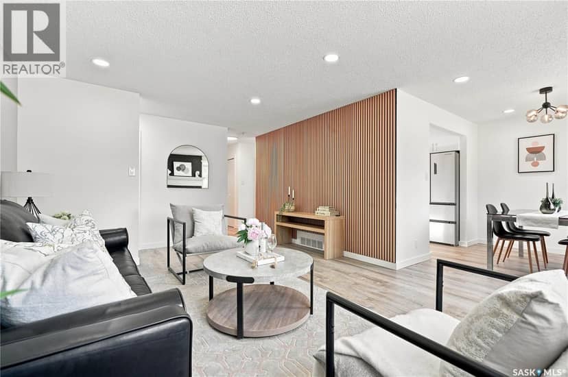 607 Lenore DRIVE — photo 6 of 40