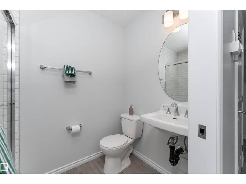 2416 Wonnacott Co SW, Edmonton, photo 8