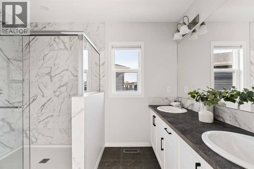 76 Seton Row SE — photo 26 of 40