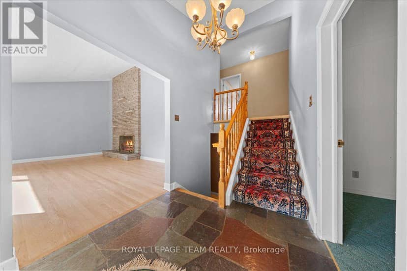 2000 Norway Crescent, Ottawa, photo 5