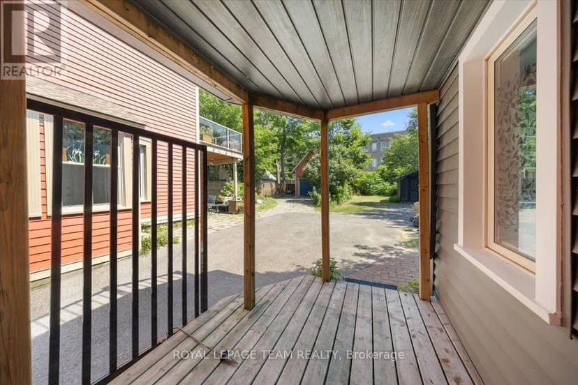 135 Upper Lorne Place — photo 35 of 40