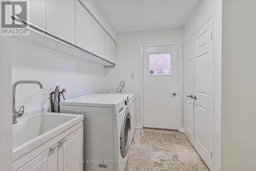 151 Old Surrey Lane — photo 19 of 40
