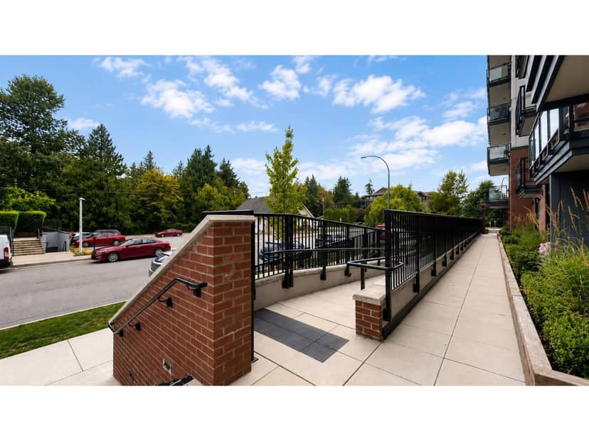 214 5504 BRYDON CRESCENT, Langley, photo 2