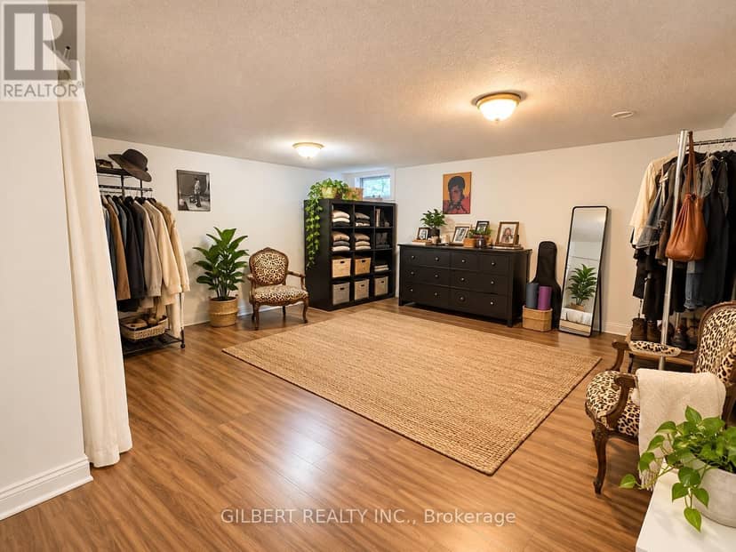 88 Cowan Avenue — photo 15 of 29