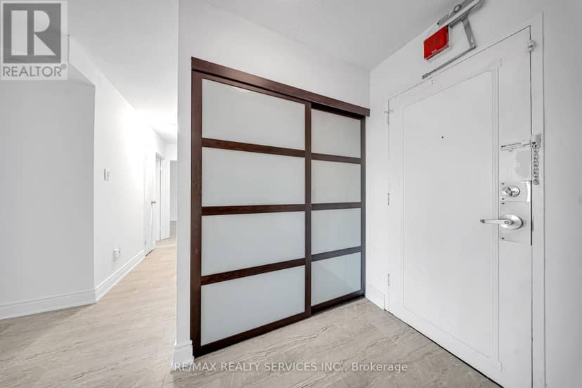 701 - 20 Mississauga Valley Boulevard, Mississauga, photo 4