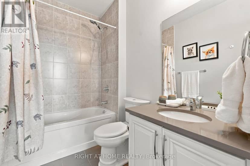 1301 - 1135 Royal York Road — photo 34 of 38