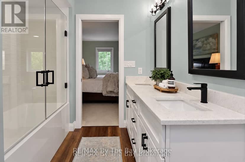 50 Silver Glen Boulevard — photo 17 of 40