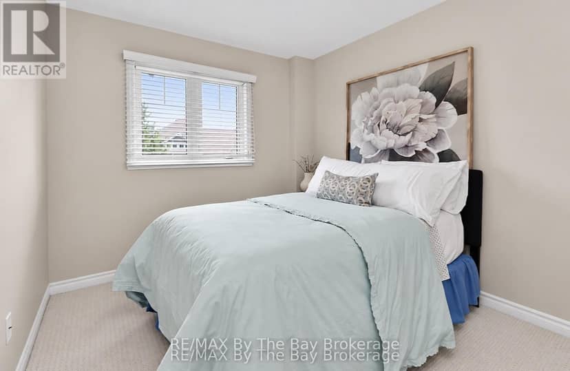 50 Silver Glen Boulevard — photo 21 of 40