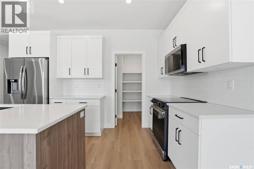 190 Doran WAY — photo 10 of 40
