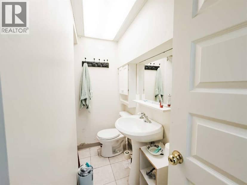 5008 Tardiff Avenue — photo 13 of 18