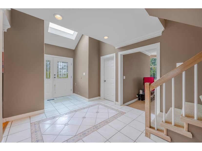 2443 150 STREET, Surrey, photo 2