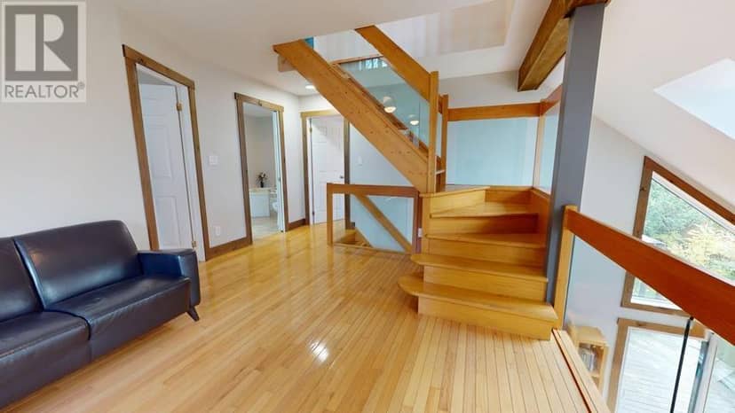 200 Watson RD — photo 31 of 40