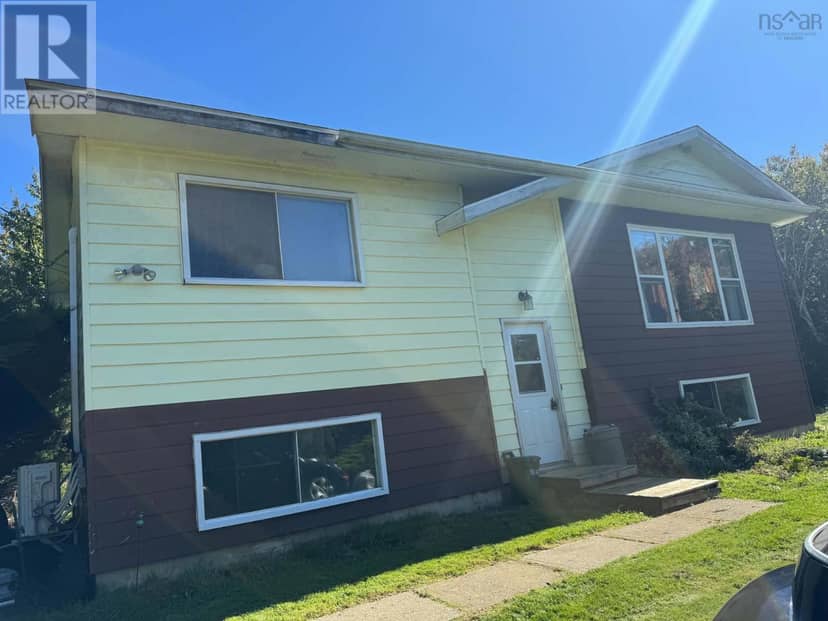 101 Tinkham Road, Brooklyn, photo 2