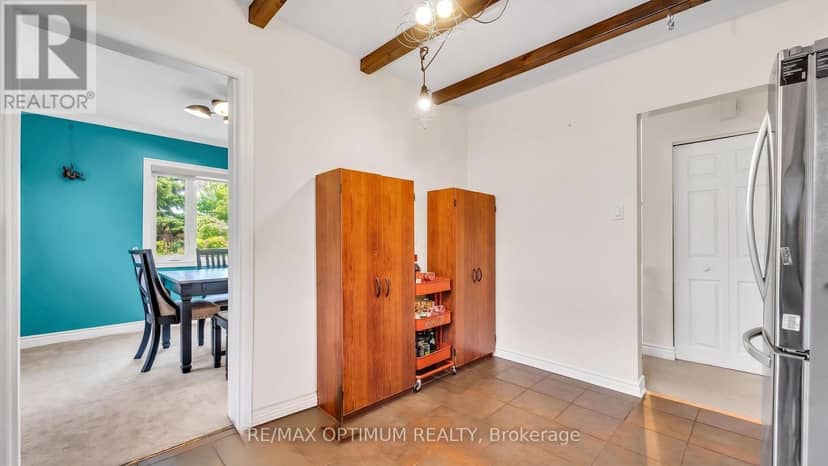 1 Dundee Drive — photo 17 of 40