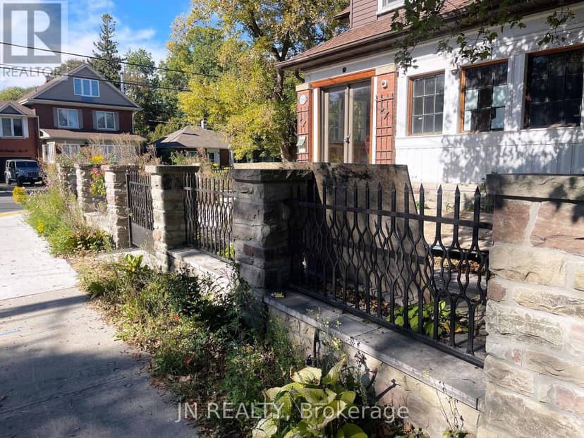 100 Mill Street N, Brampton, photo 2