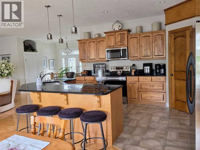 725 27 Street, Fort Macleod, photo 5