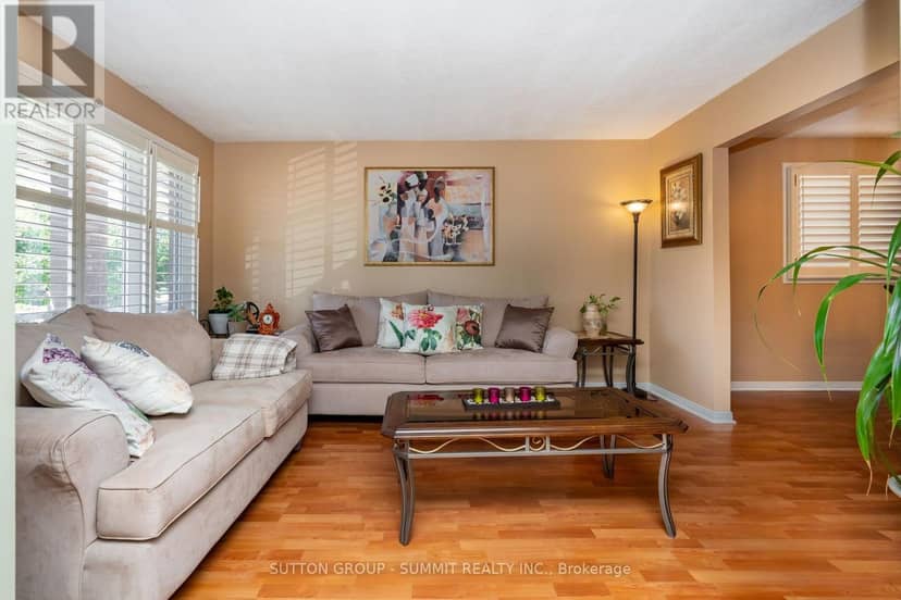 437 Eaglewood Drive — photo 4 of 34