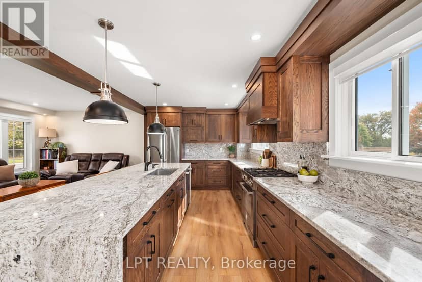 2730 Dempster Avenue, Innisfil, photo 7