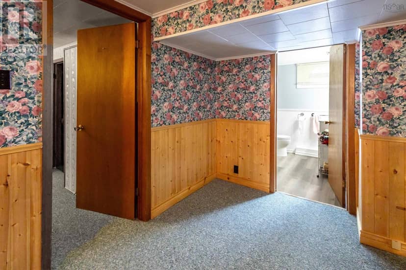 11 MacLean Street — photo 26 of 33