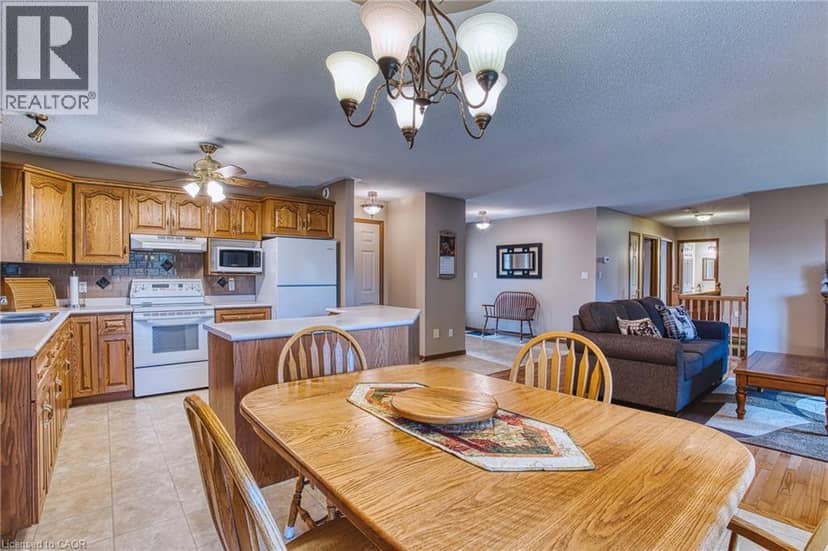 755 WALLACE Avenue S — photo 22 of 40