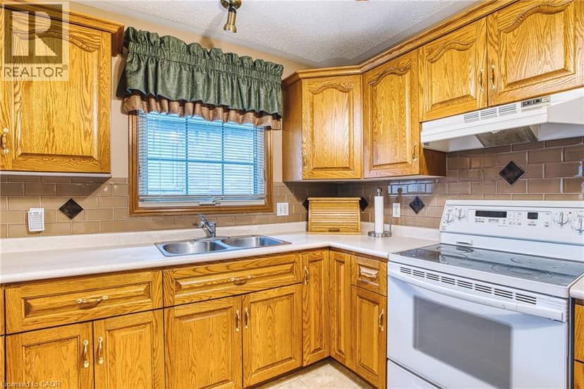 755 WALLACE Avenue S — photo 19 of 40
