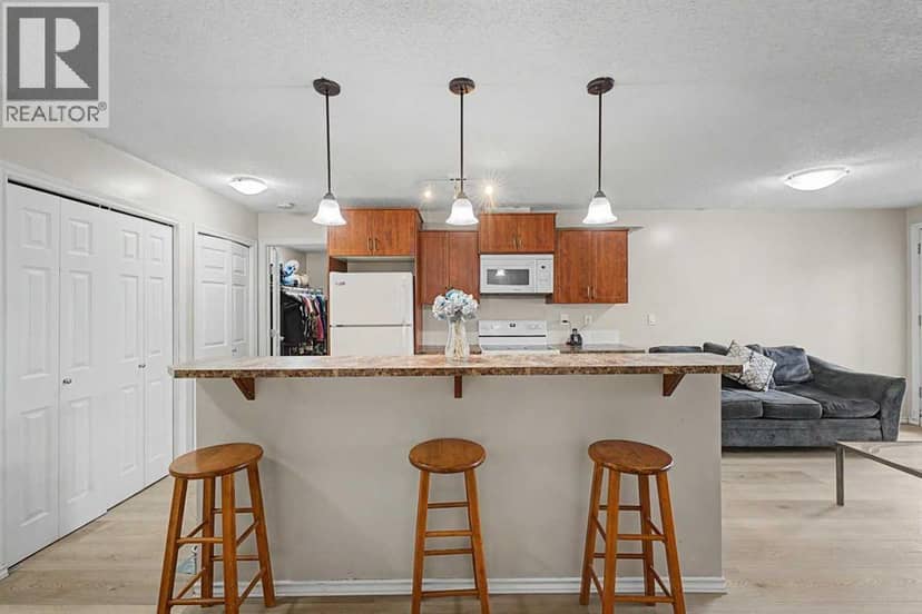 2430, 700 Willowbrook Road NW, Airdrie, photo 4
