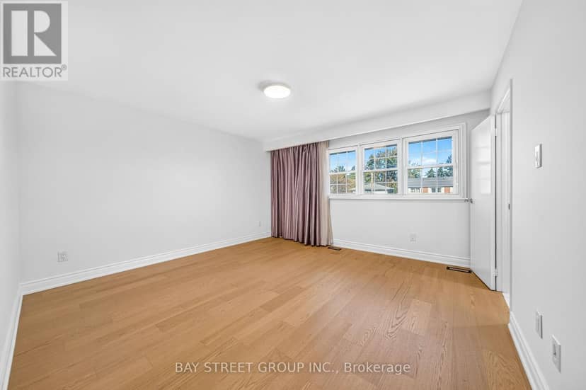 203 Cassandra Boulevard — photo 23 of 40
