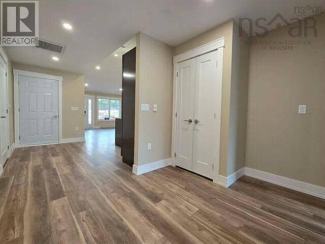 54 Summer Hill Place — photo 21 of 37