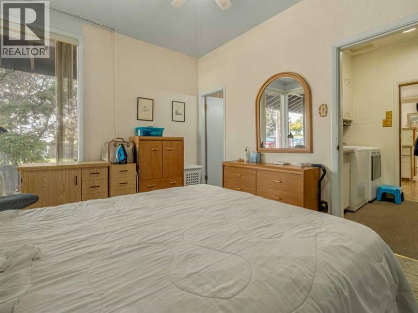 1088 Morden Avenue — photo 26 of 40