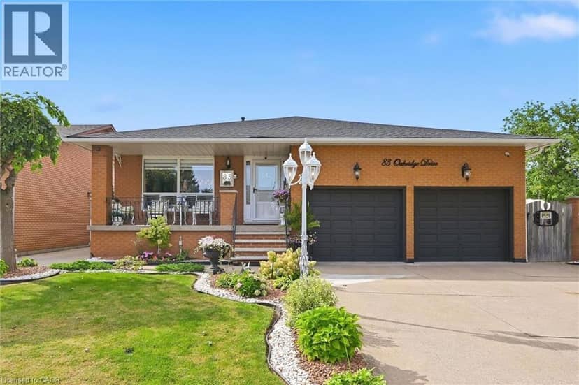 83 OAKRIDGE Drive — photo 1 of 40