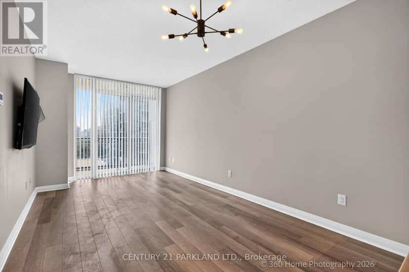 905 - 5025 Four Springs Avenue E — photo 17 of 25