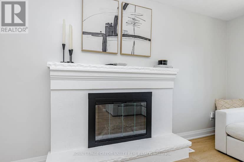 85 Derose Avenue — photo 11 of 40