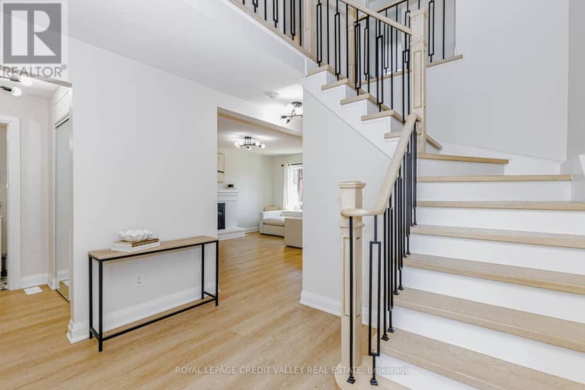 85 Derose Avenue, Caledon, photo 5