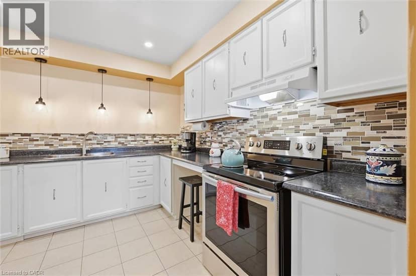 1576 KERNS Road Unit# 7 — photo 11 of 39