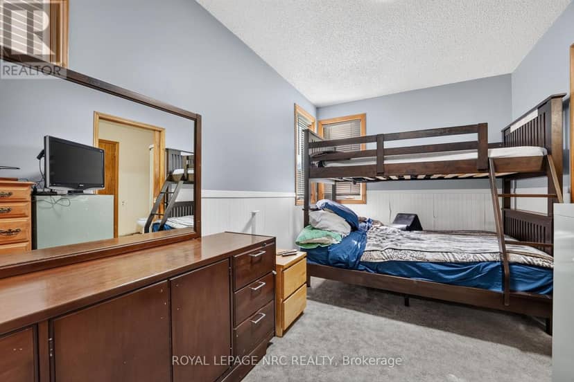 1225 Benner Avenue — photo 38 of 40