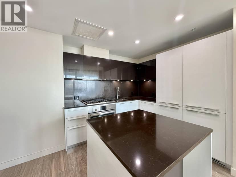 1604 6383 MCKAY AVENUE, Burnaby