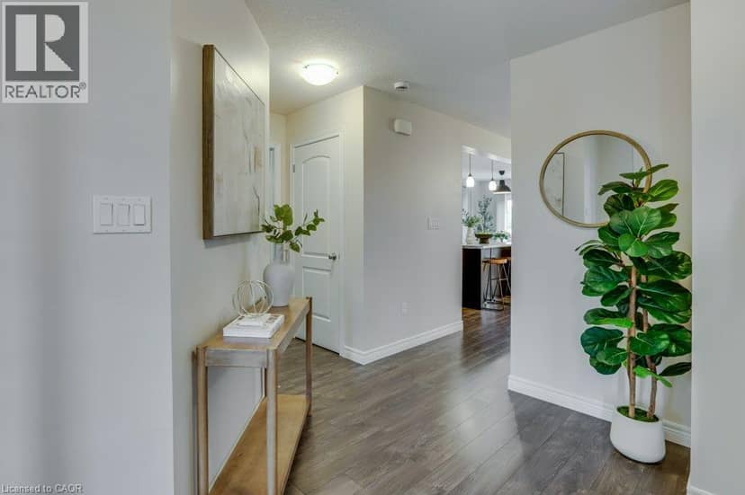 731 GUINESS Way — photo 3 of 32