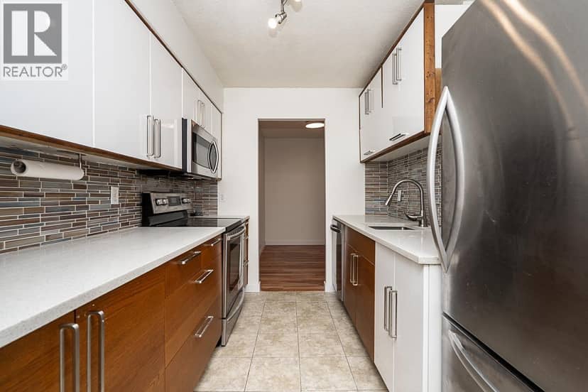 701 2060 BELLWOOD AVENUE, Burnaby