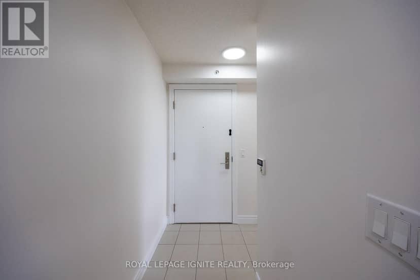 610 - 275 Yorkland Road — photo 17 of 40