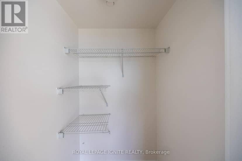610 - 275 Yorkland Road — photo 28 of 40