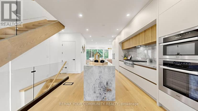 2970A Bayview Avenue — photo 10 of 40