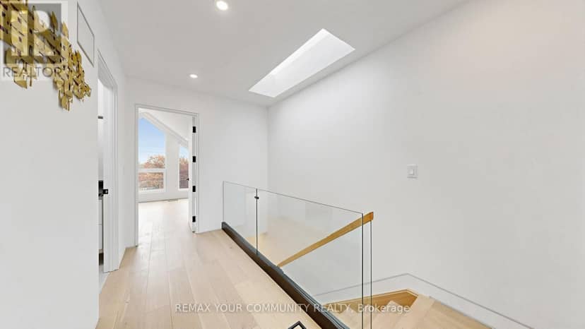 2970A Bayview Avenue — photo 29 of 40