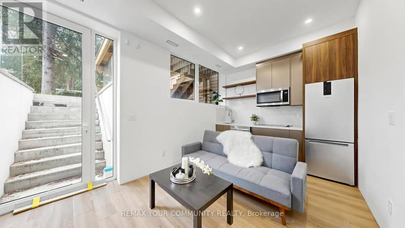 2970A Bayview Avenue — photo 38 of 40
