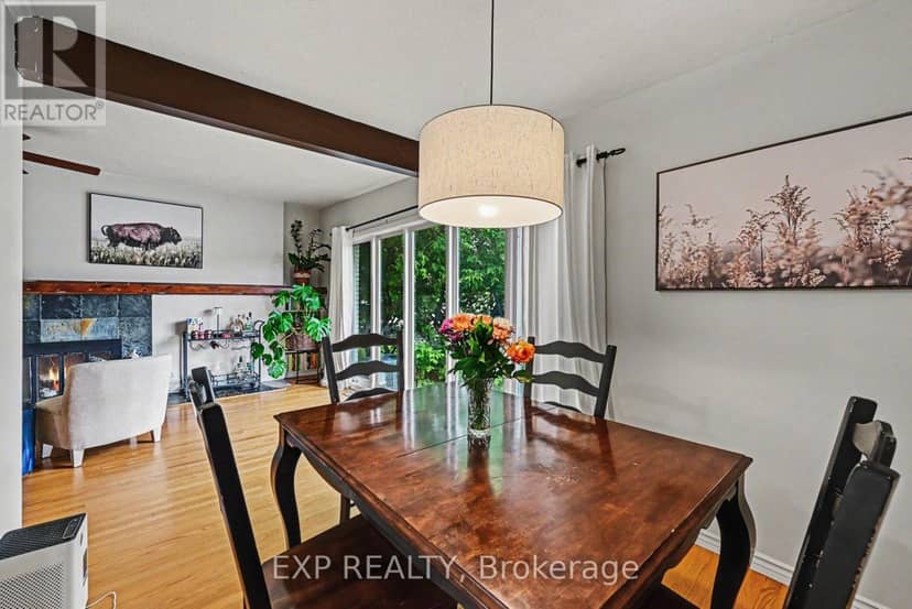 2385 Walkley Road — photo 9 of 29