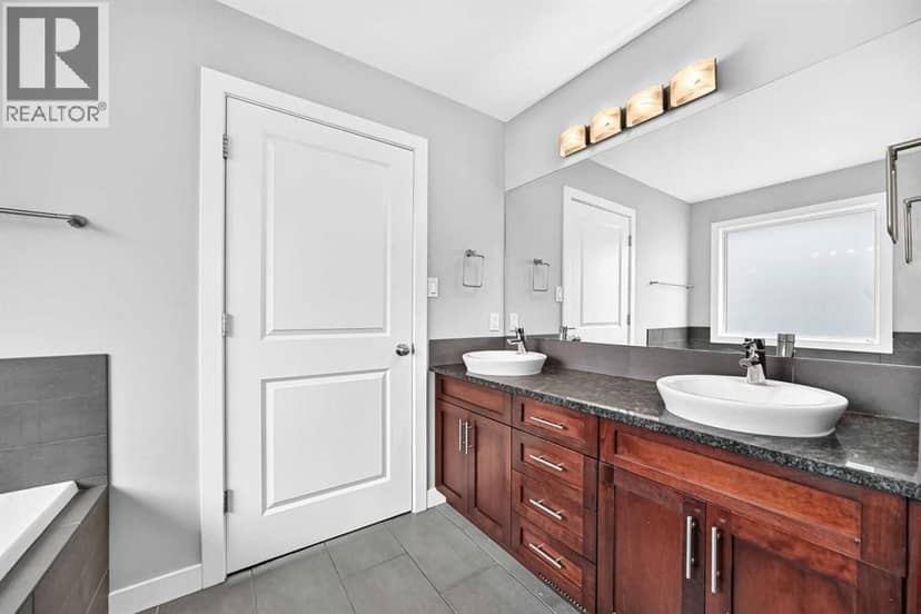 432 Sixmile Cove S — photo 15 of 35