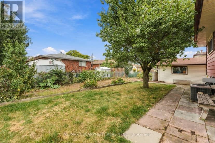 19 Ellingwood Avenue — photo 24 of 24