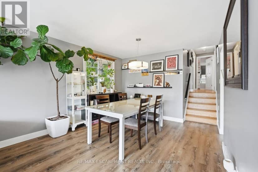 19 Ellingwood Avenue, Hamilton, photo 8