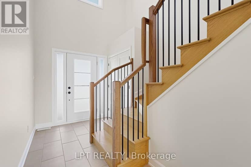 72 Chateauguay Street — photo 3 of 29
