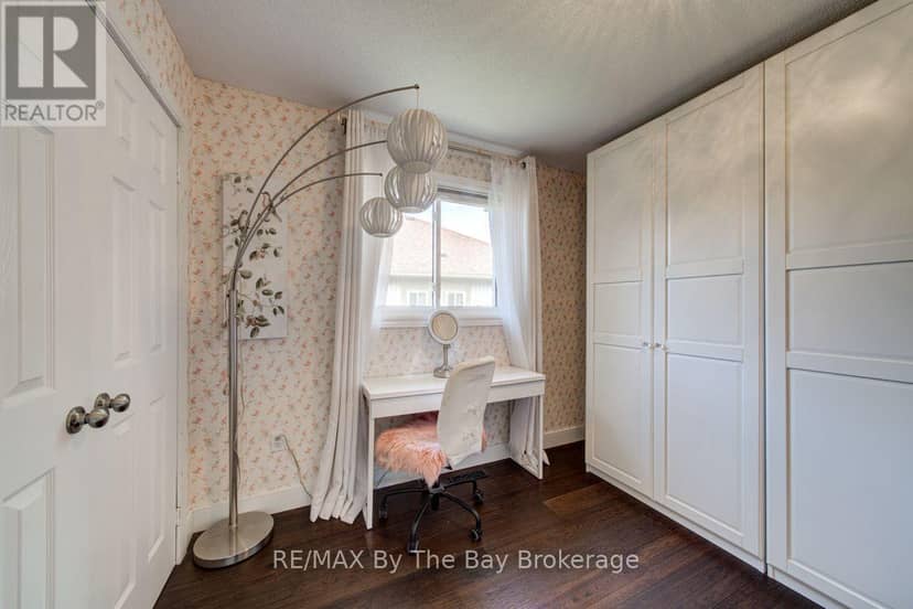 9 Cranberry Heights — photo 21 of 40